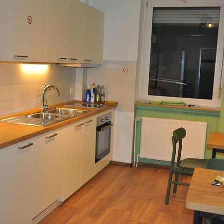 Monteurzimmer Karma Gelsenkirchen Exteriör bild
